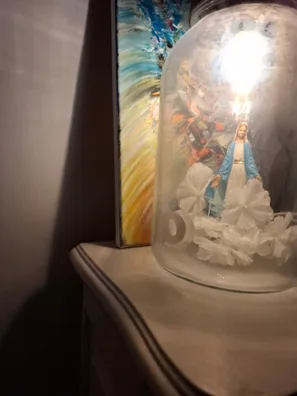 Accueil Catholique Les Amis de Saint Jacques lampička