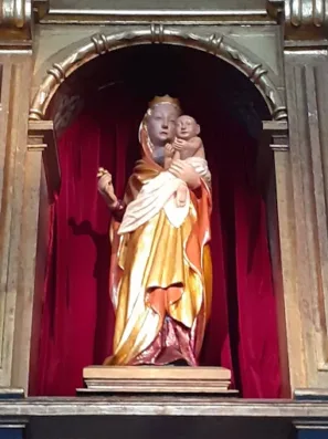 Ermita De Nuestra Señora De Arritokieta madona