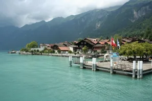 Jezero_Brienz