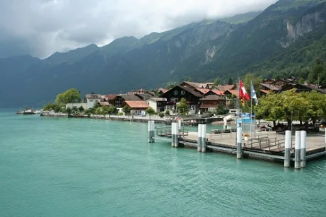 Jezero_Brienz