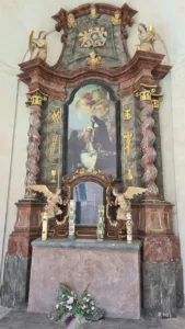 Chlum Sv Máří ambity oltář Sv Anežky české