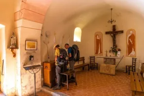 Kaple Kalvárie nad Chavanay interier
