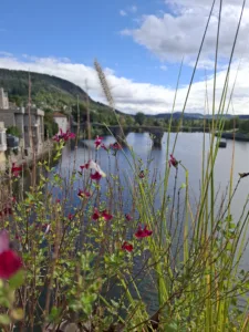 La Loire v Brives-Charensac