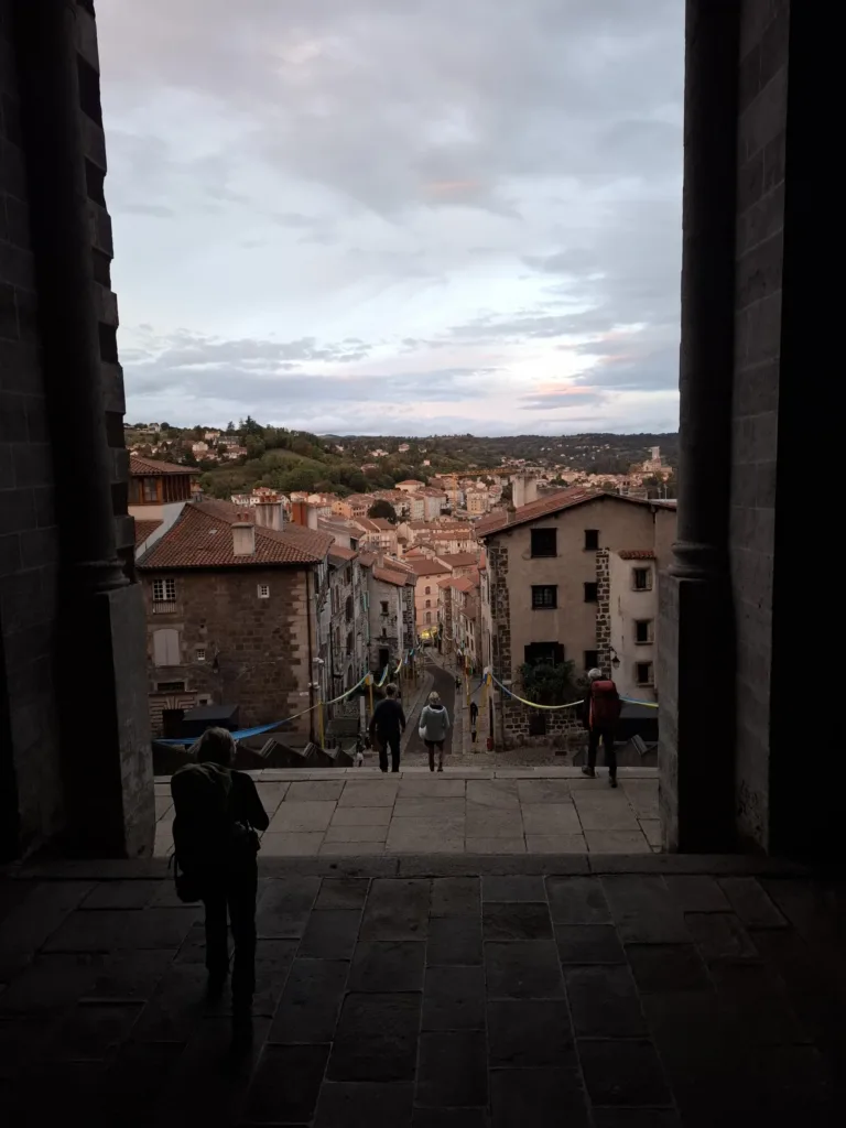 katedrála La Puy en Velay schodiště jsme na pouti