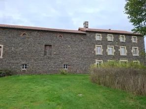 Gíte d etape před Monistrol-d’Allier