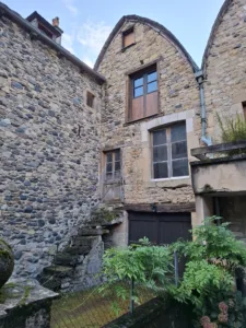 Saint-Côme-d’Olt historické domy