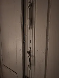 Couvent de Vaylats kliky a kličky