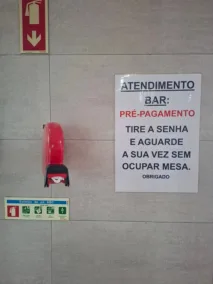 Kavárna Aver de Mar lístečkovač
