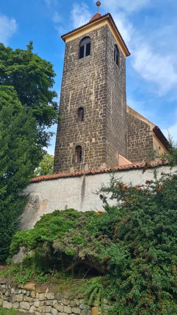 Čelákovice cyklostezka kostel Nanebevzetí Pany Marie