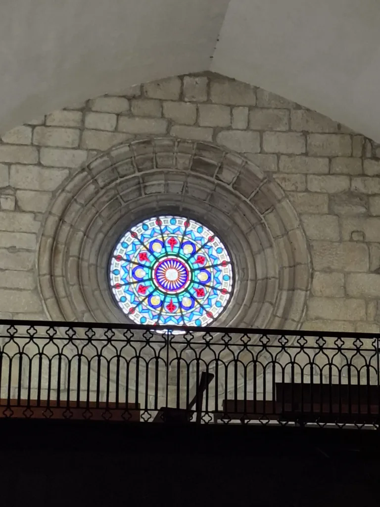 Igrexa de Santiago de Redondela rozeta