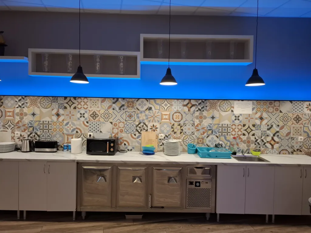 albergue A QUEIMADA Exclusivo Peregrinos kuchyně