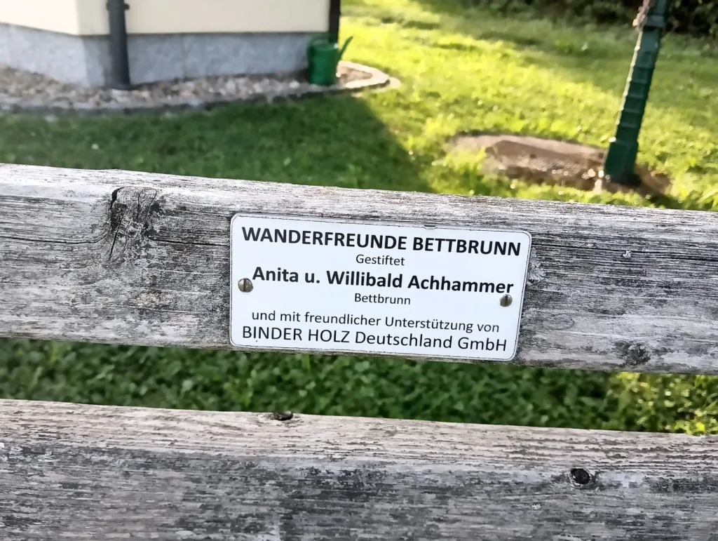 Bettbrunn darovací lavička u kapličky