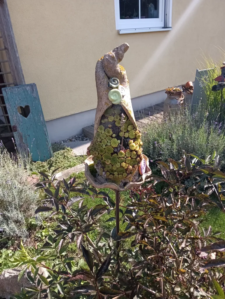 Holzen zahradní dekorace2