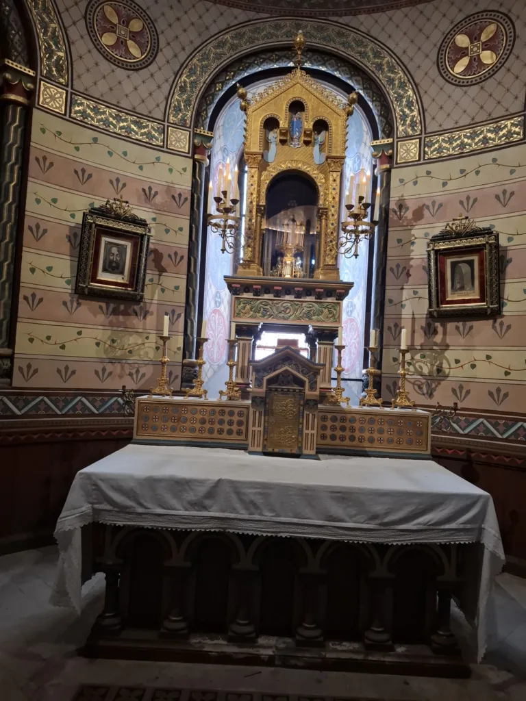 Cahors katedrála kaple oltář