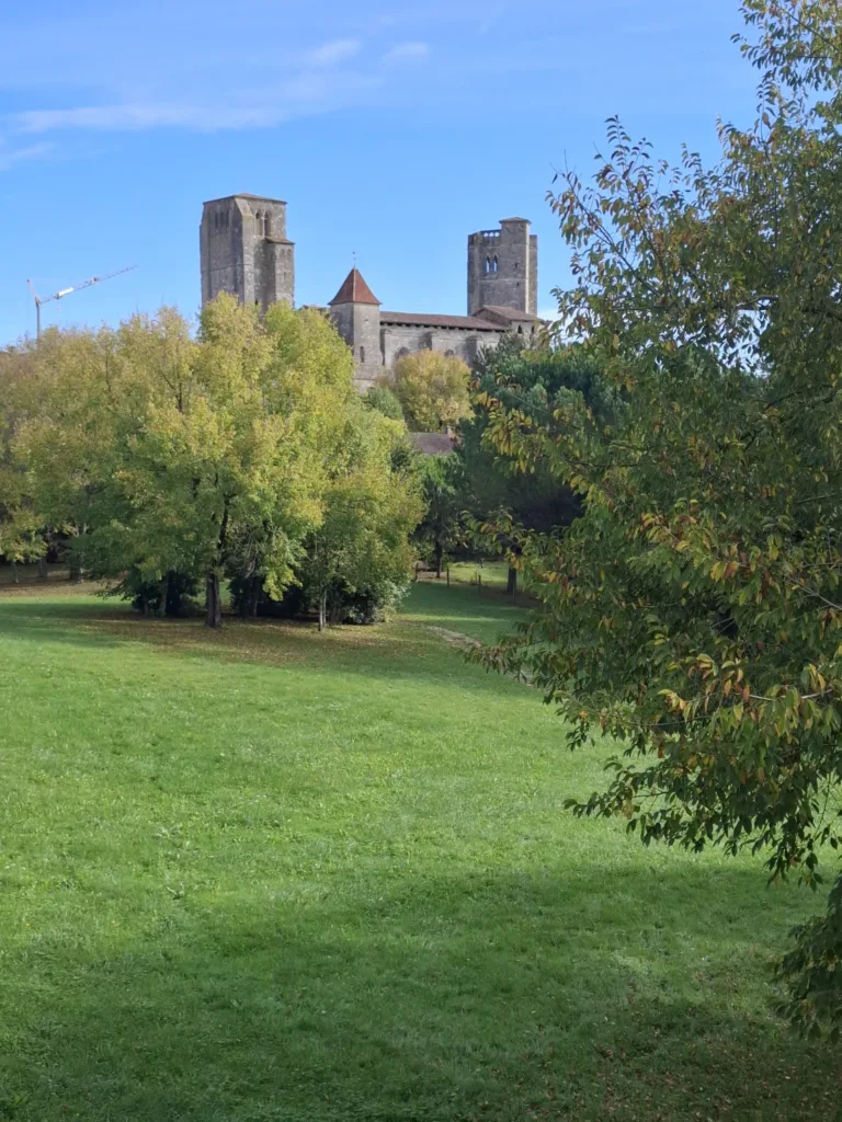 Klášter La Roumieu