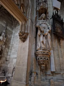 Katedrála Condom anděl