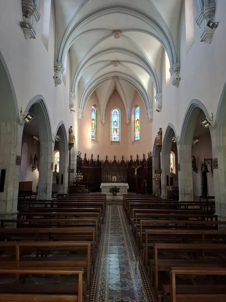 Église Saint-Étienne d'Arthez-de-Béarn oltář