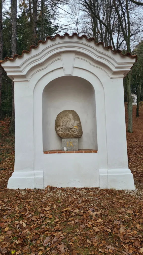 Křížová cesta Skalka u Mníšku pod Brdy