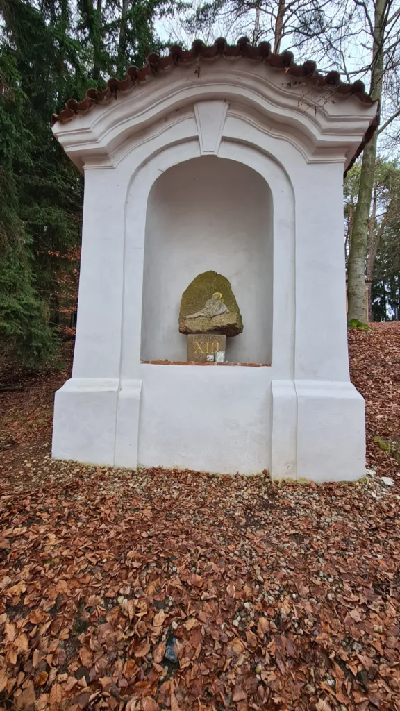 Křížová cesta Skalka u Mníšku pod Brdy