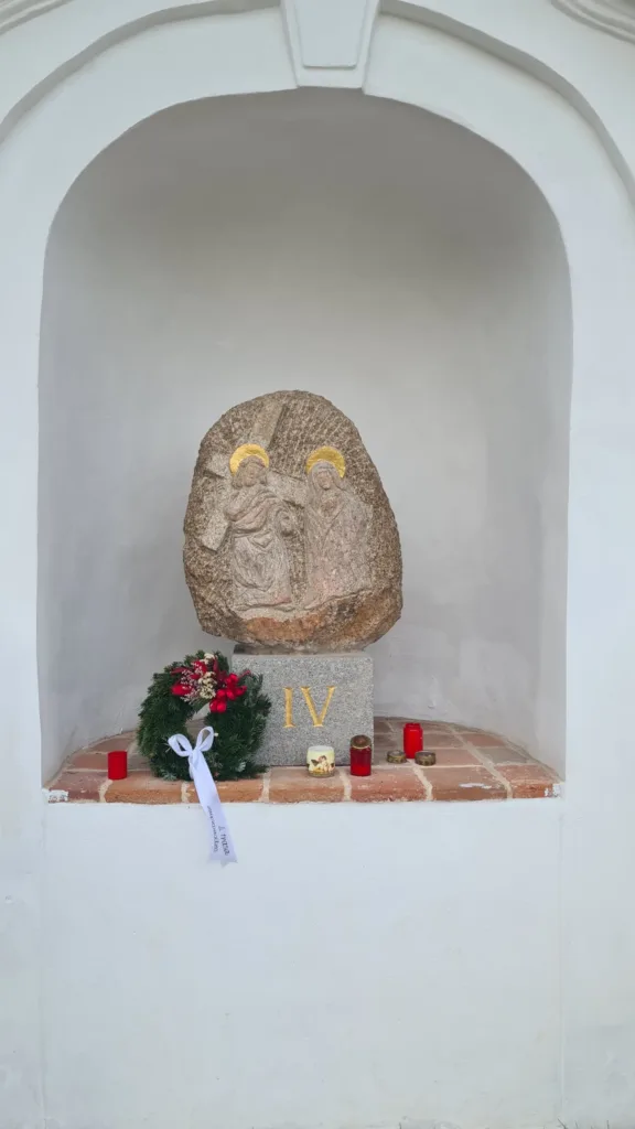 Křížová cesta Skalka u Mníšku pod Brdy detail