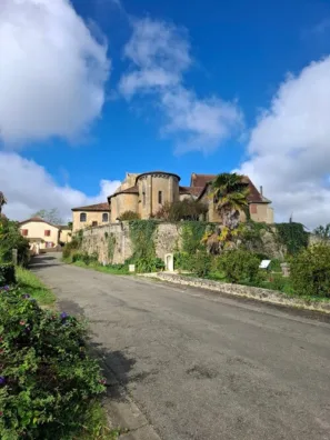 Collégiale Saint-Barthélemy de Pimbo