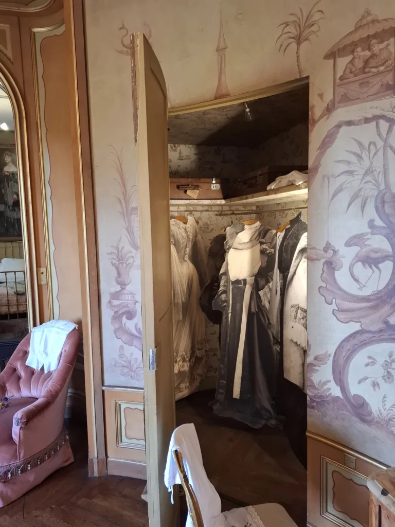 Vila Arnaga dámská šatna