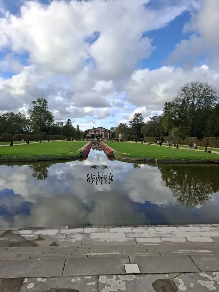 Vila Arnaga zahrady fontána