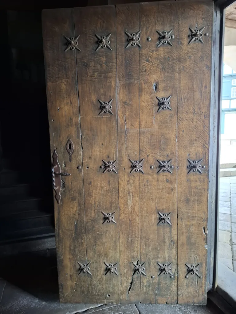 Saint-Pée-sur-Nivelle Église_Saint-Pierre dveře