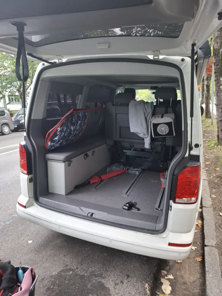 Zarautz obytná dodávka pro surfování