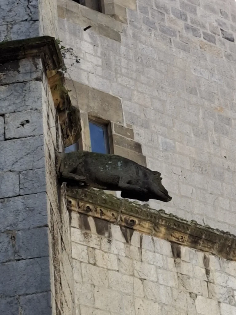 Iglesia de Nuestra Señora de Itziar chrlič