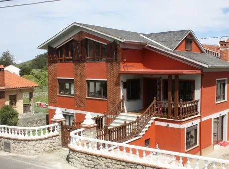 Albergue Triskel La Franca