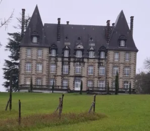Château Oihenartia Etcharry