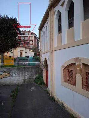 Plaza de torros Castro Urdiales Albergue de pelegrinos 