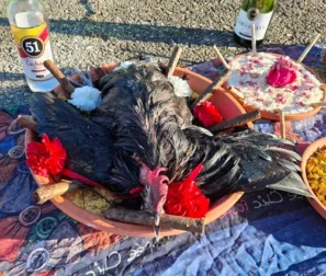 voodoo černé kuře zatáčka Santa Cruz de Bezama 