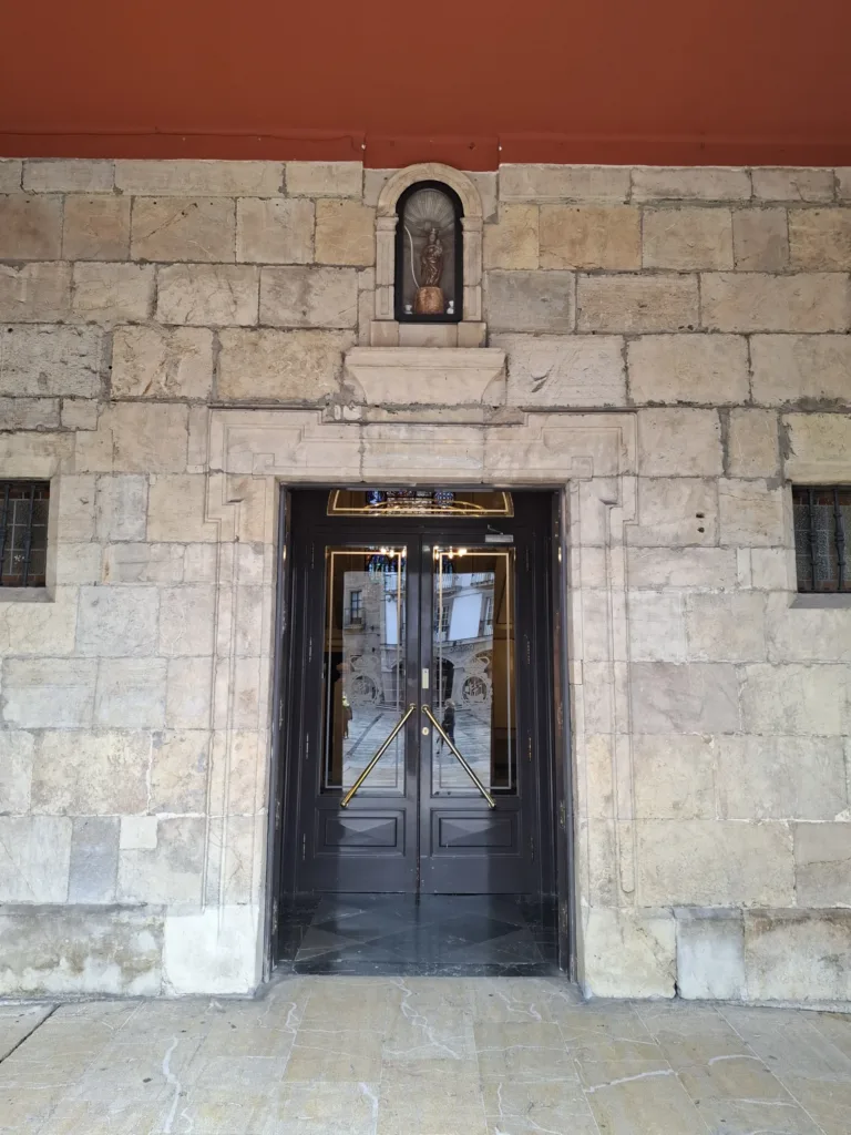 Aviles radnice ayntamiento vchod