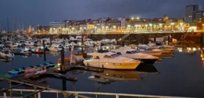 Gijon přístaviště jachet